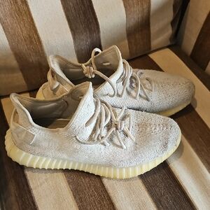 Yeezy Cream Knit Sneakers